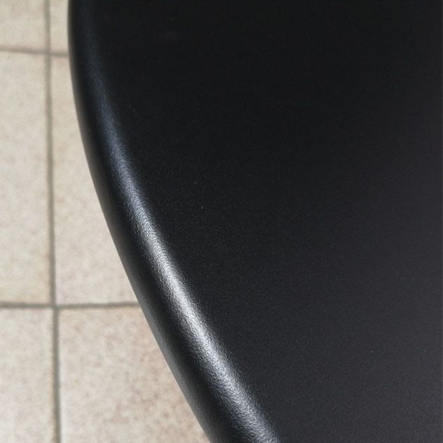 White Modern Style Round Table in Metal Milk Tea Shop Bar Table Clearhalo 'Bar Furniture' 'Bar Tables' 'bar_tables' 'furn' 'furn_bar_tables' 'Furniture' 'furniture_bar_tables' 'Kitchen & Dining Furniture' 1200x1200_5d9e110d-980e-4a9f-b426-68d874f63137