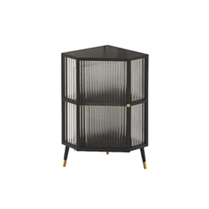 Rack de bouteille à vin de sol en métal.