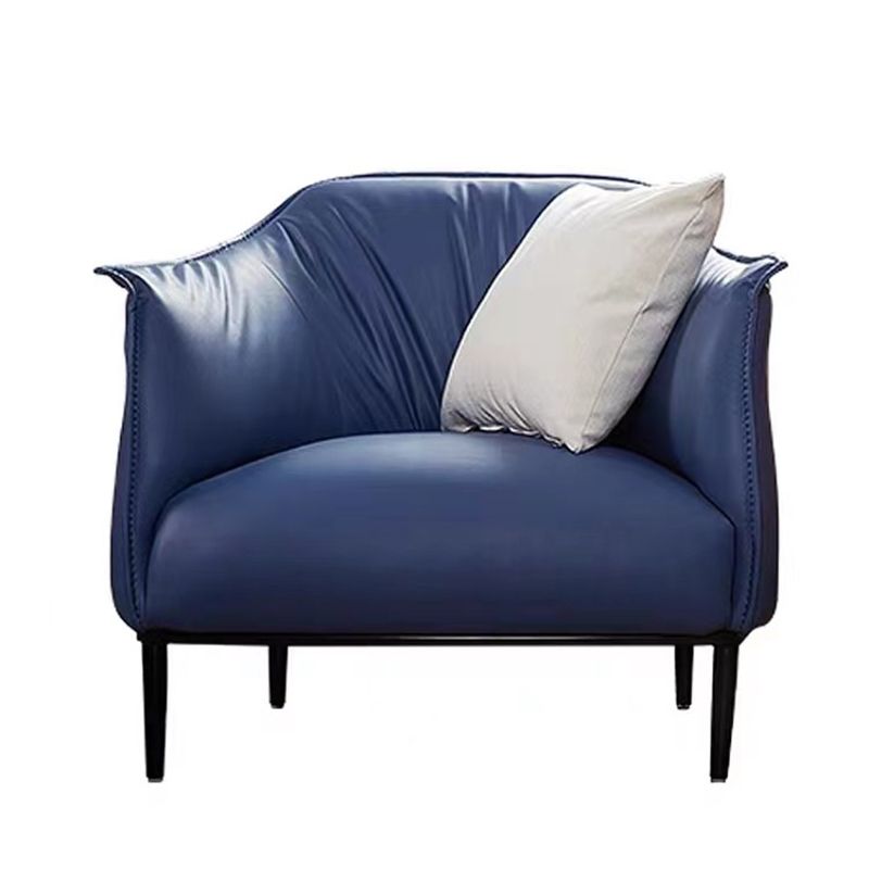 Les bras en cuir en faux cuir de couleur de couleur unie comprennent une chaise de base à quatre jambes