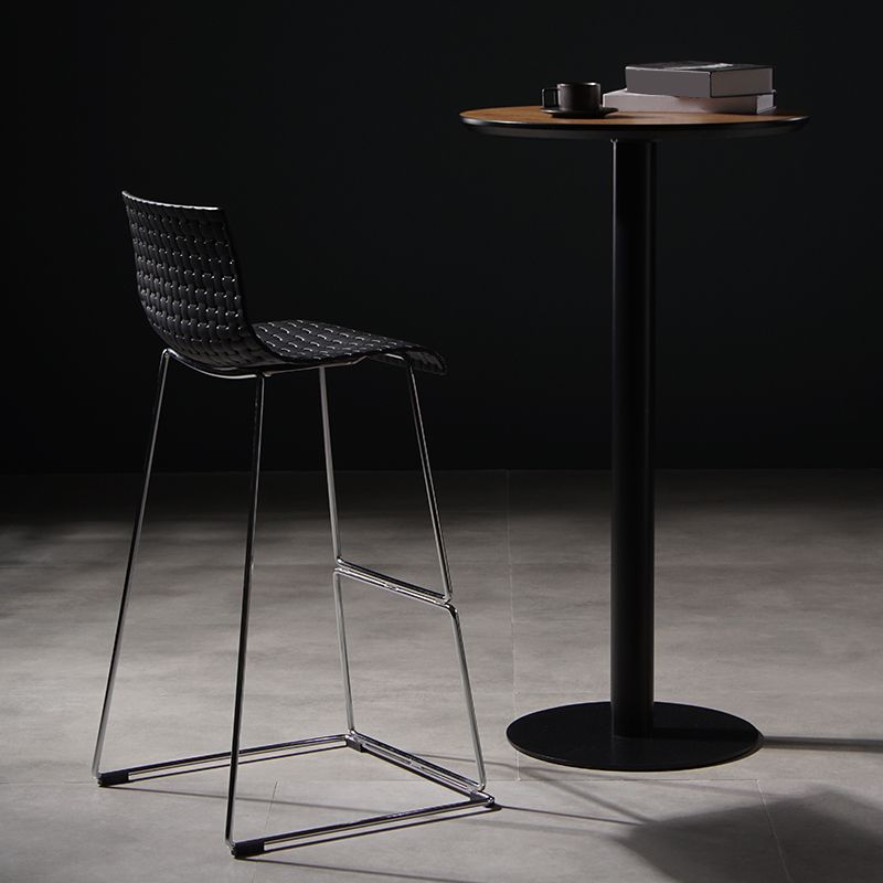 Industrial Bar-stool Plastic Counter Bar Stool for Kitchen Bar with Metal Legs Clearhalo 'Bar Furniture' 'Bar Stools' 'bar_stools' 'furn' 'furn_bar_stools' 'Furniture' 'furniture_bar_stools' 'Kitchen & Dining Furniture' 1200x1200_5df175db-f82e-4e6a-a0fc-26261d052e50