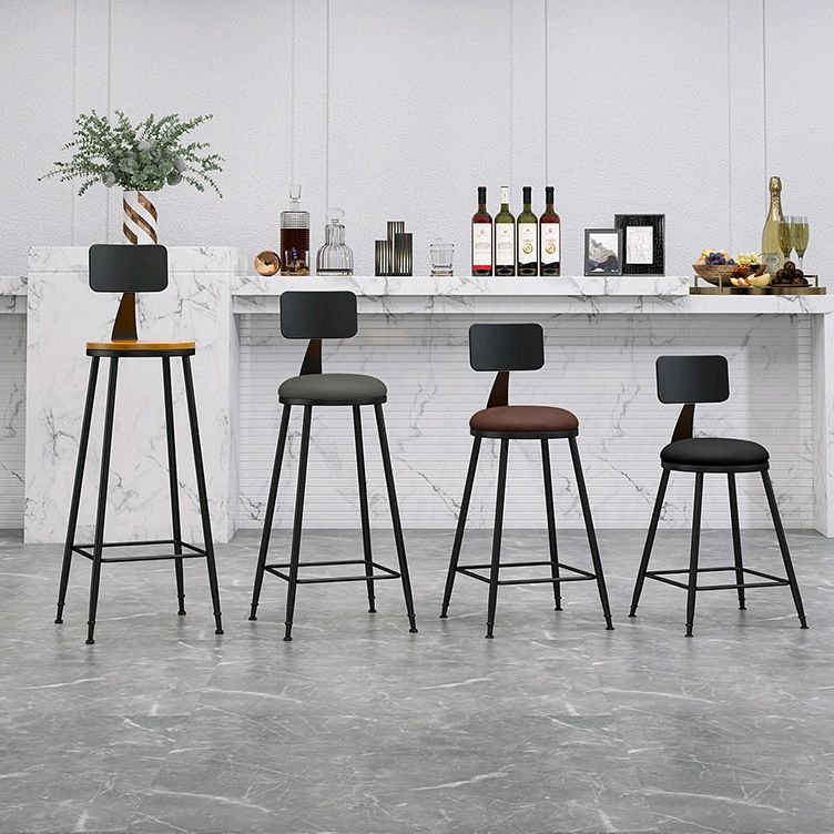 Industrial Footrest Bristol Stool Matte Finish Iron Bar Stool Clearhalo 'Bar Furniture' 'Bar Stools' 'bar_stools' 'furn' 'furn_bar_stools' 'Furniture' 'furniture_bar_stools' 'Kitchen & Dining Furniture' 1200x1200_5e031049-eeda-43bd-8e3d-8018b044f121
