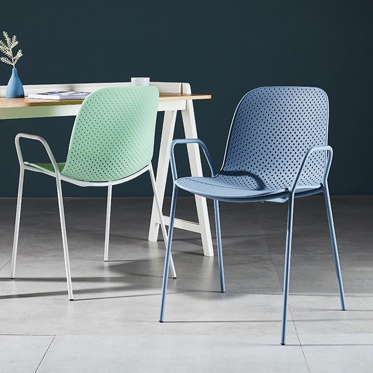 Modern Style Chair Dining Arm Chairs with Metal Legs for Kitchen Clearhalo ' kitchen&dining_furn' 'Dining Chairs' 'Dining Tables & Seating' 'dining_chair' 'furn' 'furn_dining_chair' 'Furniture' 'furniture_dining_chair' 'Kitchen & Dining Furniture' 'kitchen' 1200x1200_5e7dc528-154a-44f4-b94a-9ca19f2f3823