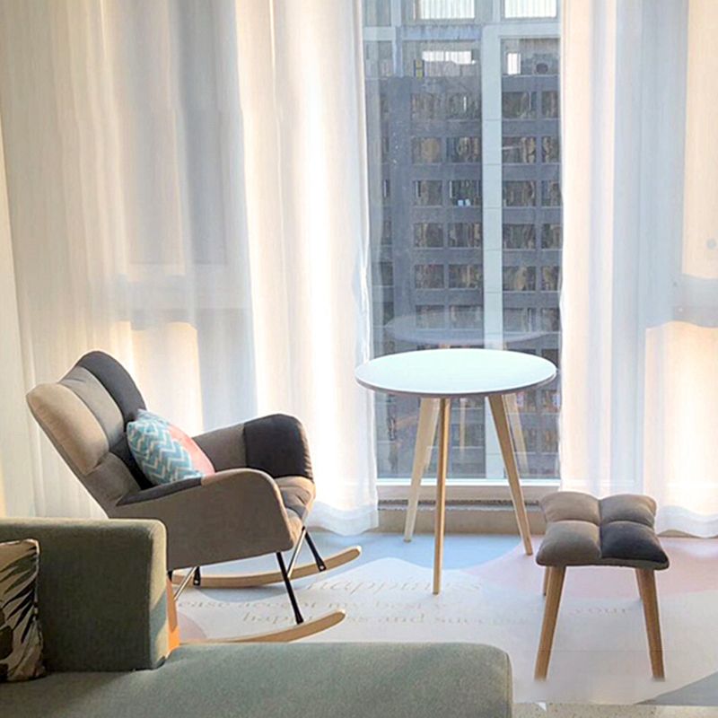 Chaise à bascule de tissu panneau de couleur contemporain coussin tufted chaise de culbuteur avec ottoman