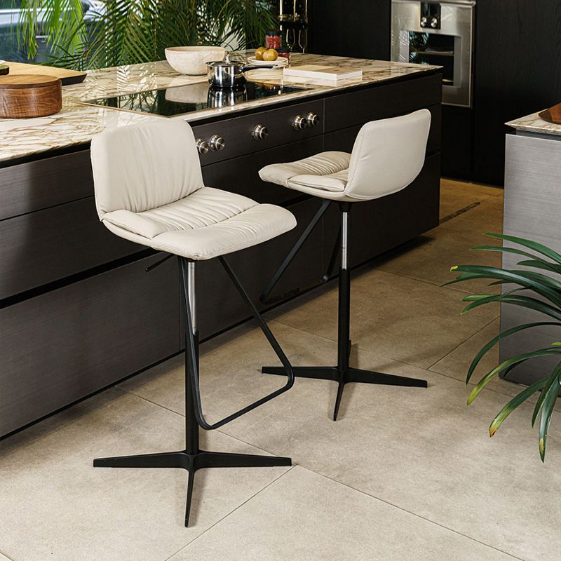 Sgabello da bar per bar in pelle regolabile in stile industriale per casa