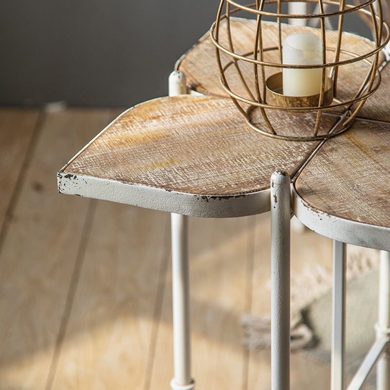 Mesa de madera de madera sólida Mesa lateral angustiada del país francés en marrón