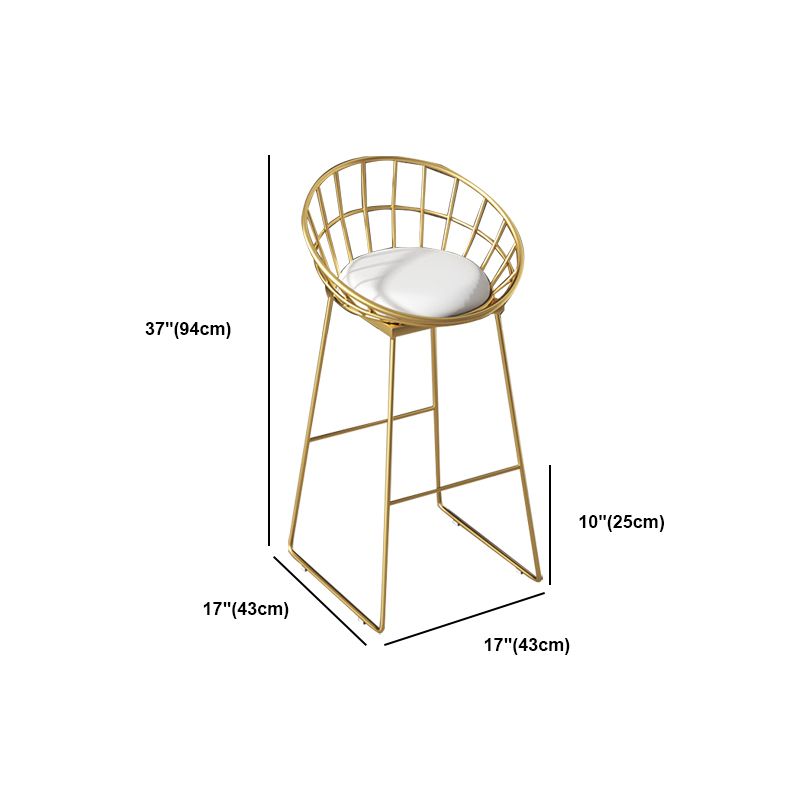 Industrial Round Bar Table Set 1/2/3/4 Pieces Gold Iron Bistro Set with Footrest Clearhalo 'Bar Furniture' 'furn' 'furn_home_bar_bar_sets' 'Furniture' 'Home Bars & Bar Sets' 'home_bar_bar_sets' 'Kitchen & Dining Furniture' 1200x1200_5ef0e436-eed3-4b86-990d-ac7925271374
