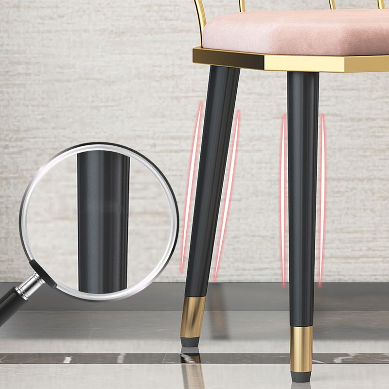 Sedia da pranzo in velluto in stile nordico sedie da pranzo in metallo per uso del ristorante