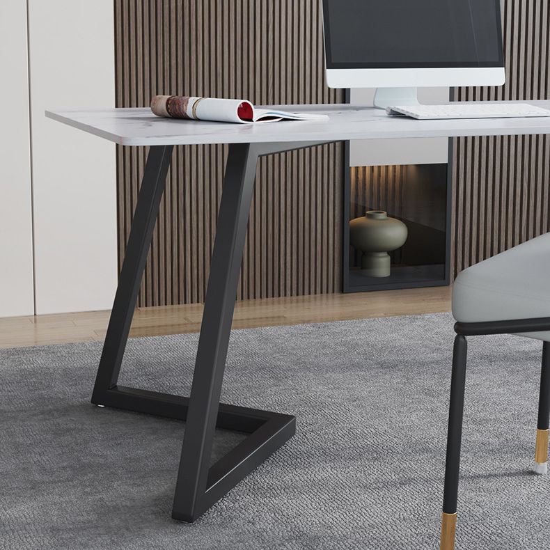 Escritorio de escritura de 29.5 "H escritorio de oficina contemporáneo con patas de metal