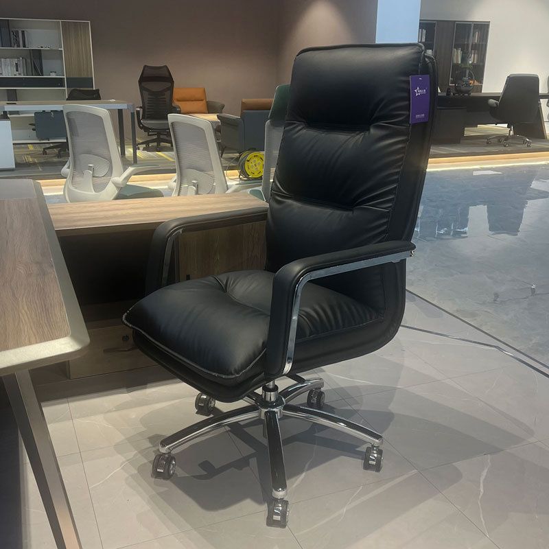 Sedia moderna a braccia a fissa sedia da ufficio in pelle con ruote