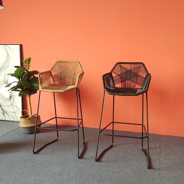 Contemporary Plastic Barstool Indoor Bar Stool with Iron Legs and Pedal Clearhalo 'Bar Furniture' 'Bar Stools' 'bar_stools' 'furn' 'furn_bar_stools' 'furniture_bar_stools' 'Kitchen & Dining Furniture' 'kitchen&dining_furn' 'kitchen' 'kitchen_furn' Furniture' 1200x1200_5f621700-6c4d-4ce5-b806-de7608e29bd5