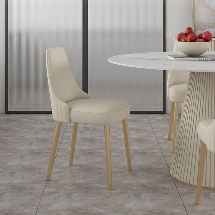 Traditional Luxury Dining Table Round Sintered Stone Dining Table for Home Clearhalo ' dining_table' 'Dining Tables & Seating' 'Dining Tables' 'furn' 'furn_dining_table' 'Furniture' 'furniture_dining_table' 'Kitchen & Dining Furniture' 'kitchen&dining_furn' 'kitchen' 'kitchen_dining_table' 1200x1200_5fe88903-f515-4c04-b5ad-8d119b8c94e0