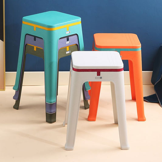 GLAM INDOOR-OUTDOORバックレスダイニングチェアプラスチックスタック可能なサイドチェア