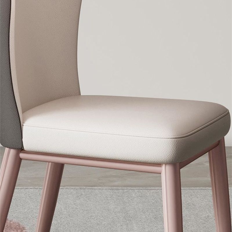 Silla de comedor de ala de cuero de estilo PU de estilo moderno para interiores