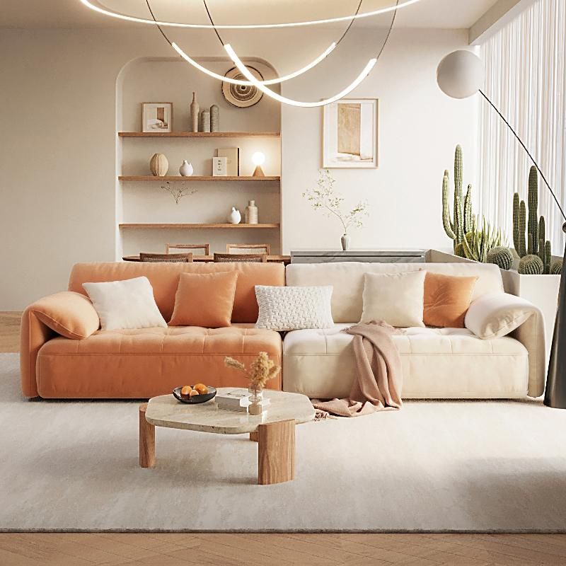 Sofá seccional con brazo superior tipo almohada en madera maciza con respaldo acolchado