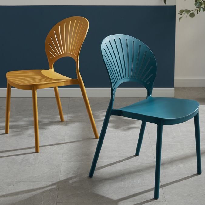 Home Contemporary Side Chair Open Back Shell-shaped Plastic Dining Room Chair Clearhalo ' kitchen&dining_furn' 'Dining Chairs' 'Dining Tables & Seating' 'dining_chair' 'Furniture' 'furniture_dining_chair' 'Kitchen & Dining Furniture' 'kitchen' 1200x1200_606f2706-c46d-40f0-b2da-4af6ea8e737e