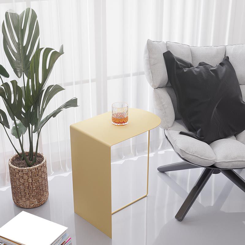 Rustic Sofa Side Accent Table Metal Abstract Living Room Accent Side Table Clearhalo 'Coffee & Accent Tables' 'End & Side Tables' 'end_side_tables' 'furn' 'furn_end_side_tables' 'Furniture' 'Living Room Furniture' 1200x1200_607ec82c-d238-4921-b468-2279df3bc9a7