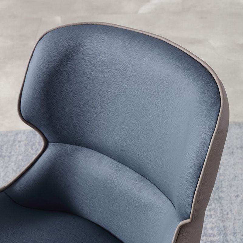 Sedia da pranzo in pelle finta moderna sedia laterale del braccio di wingback per uso domestico