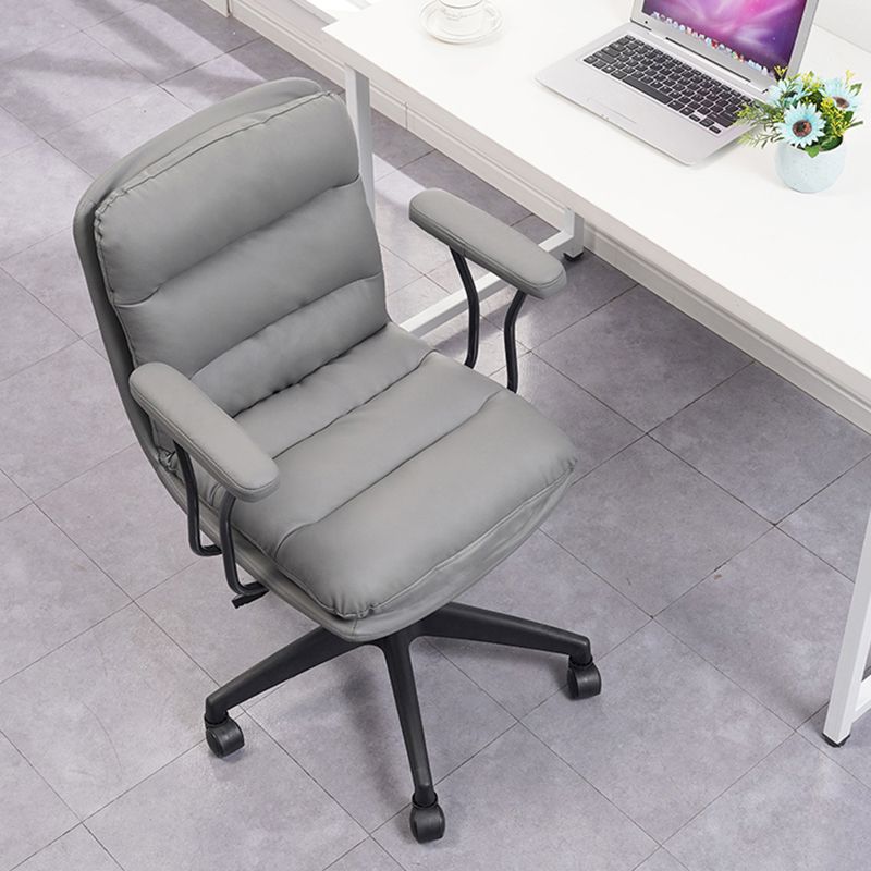 Black Nylon Base Contemporary Office Chair Swivel Computer Desk Chair Clearhalo 'Furniture' 'furniture_office_chair' 'Office Chairs' 'Office Furniture' 'office_chair' 1200x1200_60dd4f3f-a2a4-4c0b-9342-20e5beae6b17