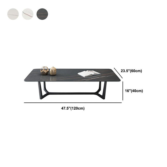 金属架台タイプのベースコーヒーテーブルを備えたモダンなスタイルの長方形のスレートテーブル