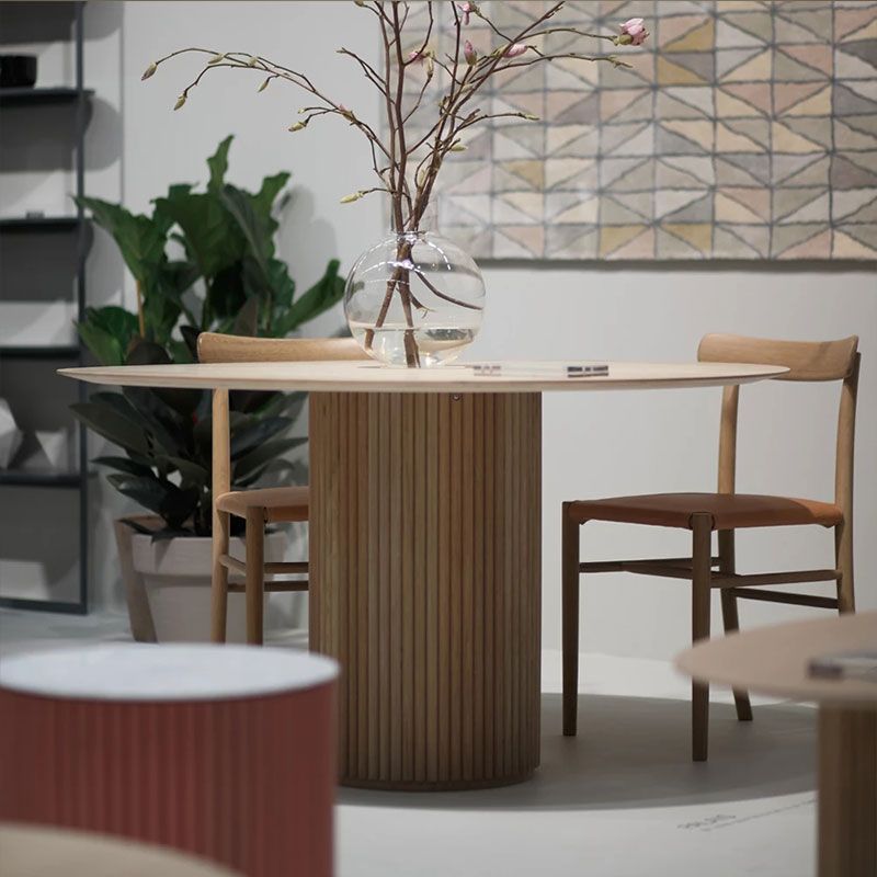 Table à manger ronde en bois massif de style contemporain tablette pour la cuisine à domicile