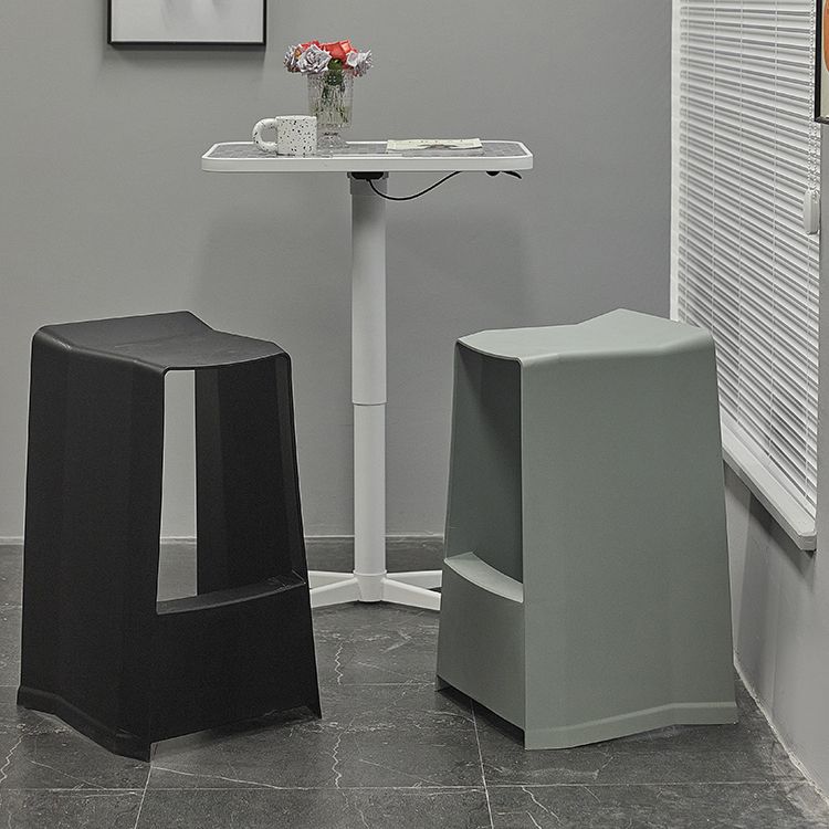 Plastikstuhlhocker moderner Stil Rückenfreie Barhocker für Wohnzimmer