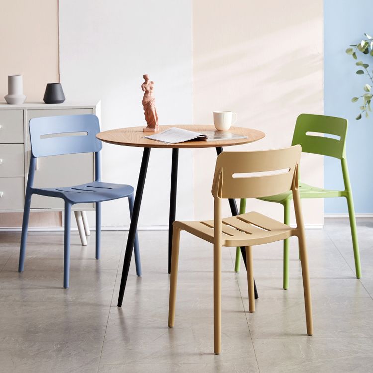 Modern Style Plastic Dining Chairs Open Back Dining Stackable Side Chair for Kitchen Clearhalo ' kitchen&dining_furn' 'Dining Chairs' 'Dining Tables & Seating' 'dining_chair' 'furn' 'furn_dining_chair' 'Furniture' 'furniture_dining_chair' 'Kitchen & Dining Furniture' 'kitchen' 1200x1200_61d9c14a-c630-4afa-b931-887b9cb6eb46