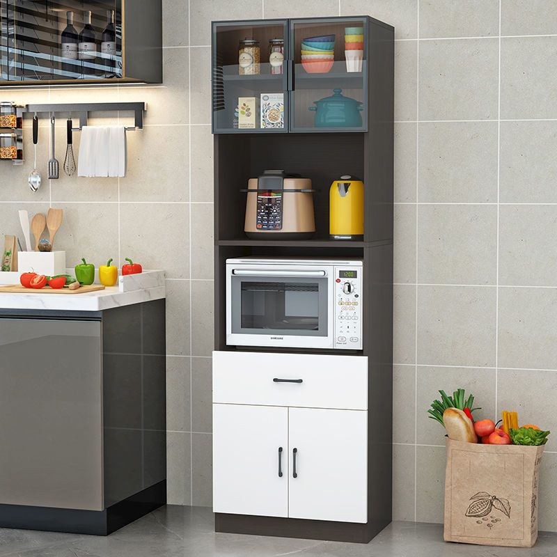 Server per la cena in stile glam ingegnerizzato in legno con archiviazione aperta