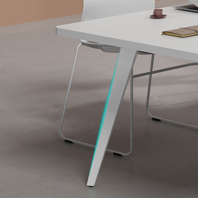 White Manufactured Wood Rectangular Desk Modern Cable Management Office Desk Clearhalo 'furn' 'furn_office_desk' 'Furniture' 'Office Desks' 'Office Furniture' 'office_desk' 1200x1200_6268c2ef-0abe-43a6-a453-e27ed440df88