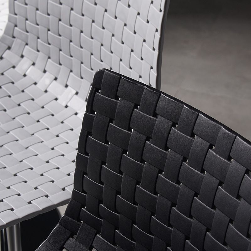 Industrial Style Liftable Bar Stool Plastic Counter Bar Stool with Metal Legs Clearhalo 'Bar Furniture' 'Bar Stools' 'bar_stools' 'furn' 'furn_bar_stools' 'Furniture' 'Kitchen & Dining Furniture' 1200x1200_6291fc9f-a9c1-4ab8-a0de-45528982e013