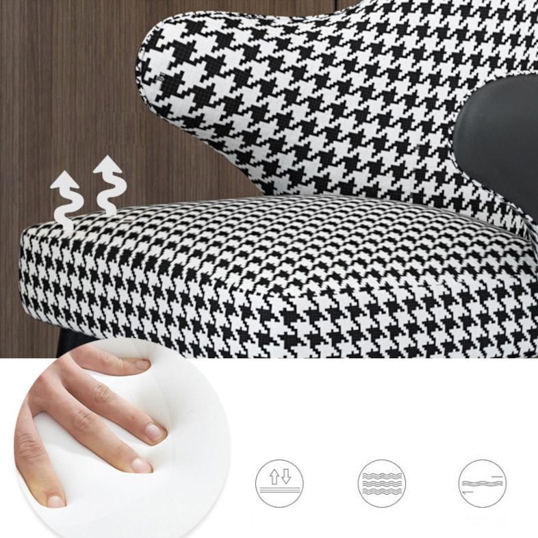 Modern Round Dining Table Set 1/4/5 Pieces Dining Set with Padded Chairs Clearhalo 'Dining Room Sets' 'Dining Tables & Seating' 'dining_room_set' 'furn' 'furn_dining_room_set' 'Furniture' 'Kitchen & Dining Furniture' 1200x1200_63128a27-f34d-4dbb-b98d-3bd4154e16b9