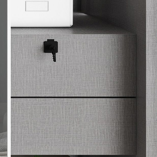 Asta di guardaroba in legno di colore grigio incluso armadio guardaroba con porta scorrevole