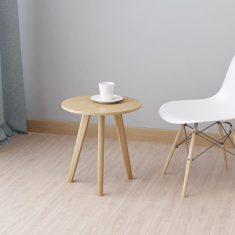 Tavolo da estremità laterale in stile contemporaneo a 3 gambe rotonde divano tavolo accento laterale