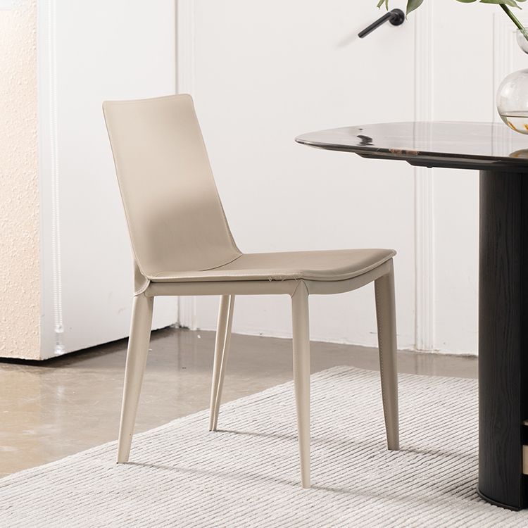 Comedor silla de comedor sin brazo de cuero falso para casa parsons