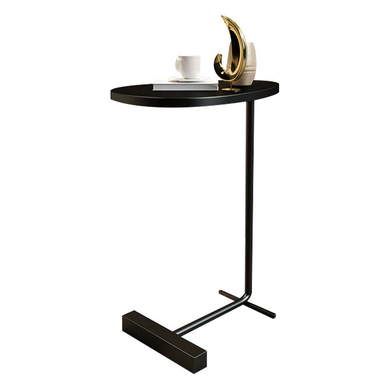 Mesa geométrica de mesa lateral modernista C de metal C con tapa de mármol