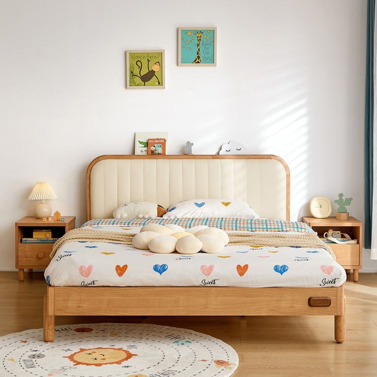 Cama de marco de madera de cama escandinava con cabecera tapizada