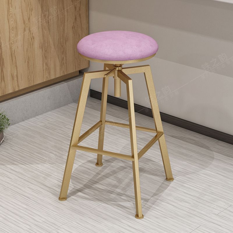 Glam Style Bar-stool with Adjustable Height Swivel Round Seat Barstool in Gold Clearhalo 'Bar Furniture' 'Bar Stools' 'bar_stools' 'furn' 'furn_bar_stools' 'furniture_bar_stools' 'Kitchen & Dining Furniture' 'kitchen&dining_furn' 'kitchen' 'kitchen_furn' Furniture' 1200x1200_63bbdccd-2ff5-465b-9b3a-535946800ba8
