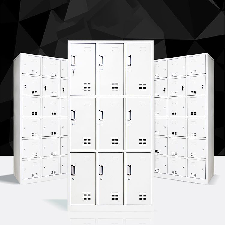 Grijze kast met metalen deur moderne scharnierende deur opbergkast voor thuis