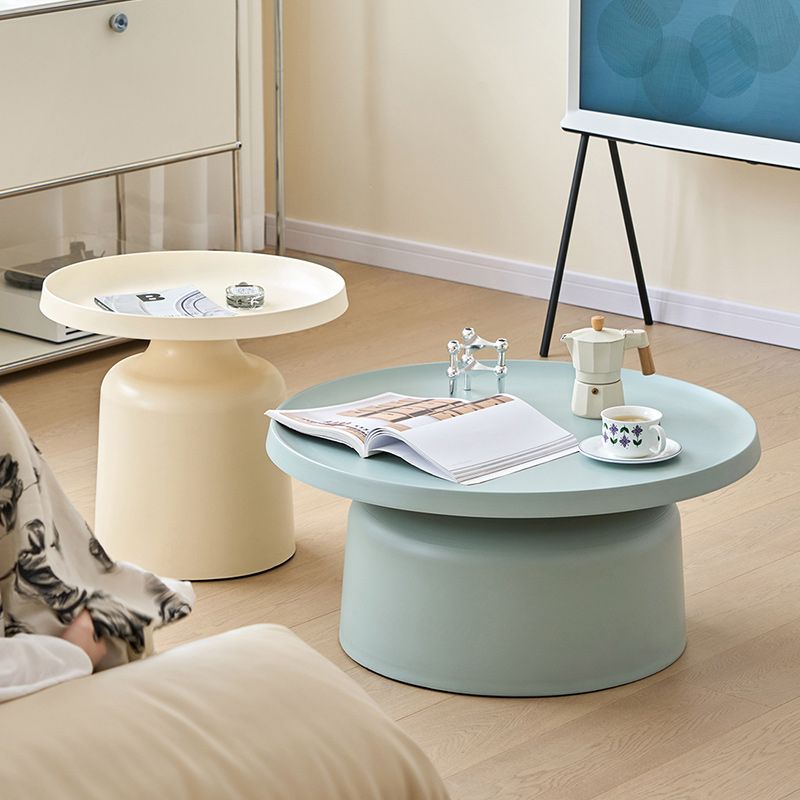 Contemporary Corner Table Metal Round Pedestal Accent Side Table Clearhalo 'Coffee & Accent Tables' 'End & Side Tables' 'end_side_tables' 'furn' 'furn_end_side_tables' 'Furniture' 'Living Room Furniture' 1200x1200_6439fa25-bf0a-4697-b1b5-a91b9e4cf9c5