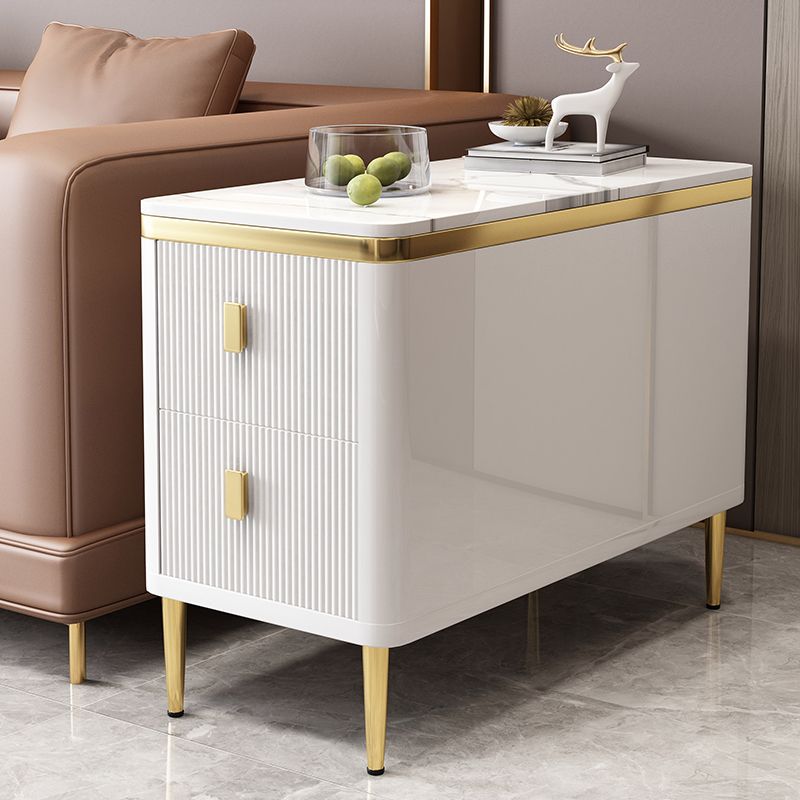 23,6 "hoher moderner Seitentisch Holz 4 Beine rechteckige Faux Marmor Top End Table