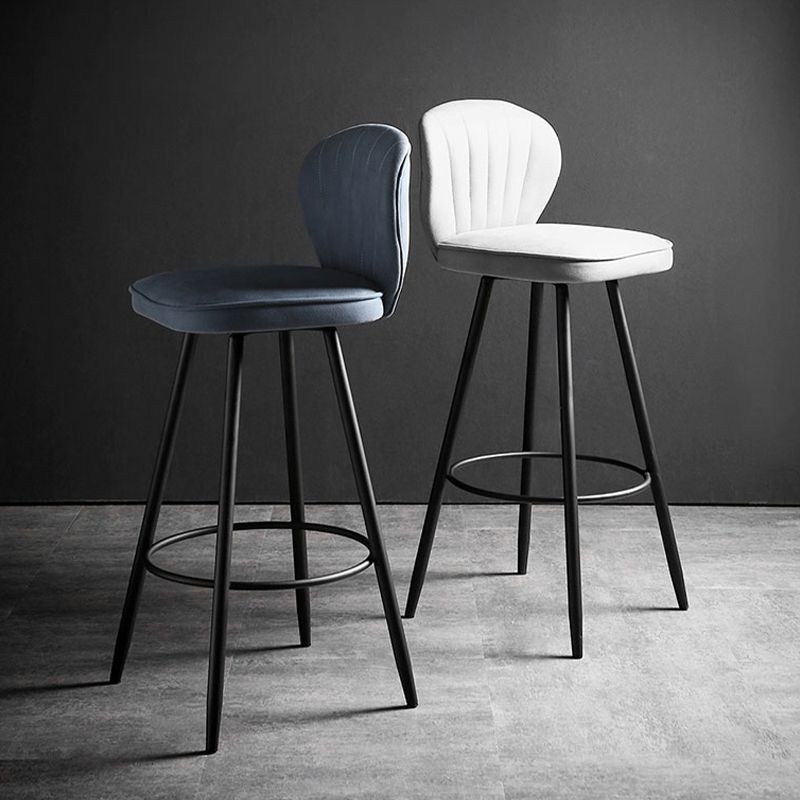 Scandinavian Style Bar Stool Square Seat Counter Stool for Kitchen Bar Clearhalo 'Bar Furniture' 'Bar Stools' 'bar_stools' 'furn' 'furn_bar_stools' 'furniture_bar_stools' 'Kitchen & Dining Furniture' 'kitchen&dining_furn' 'kitchen' 'kitchen_furn' Furniture' 1200x1200_64d48fa0-93ca-4fb0-9a2b-7503252bd2d0