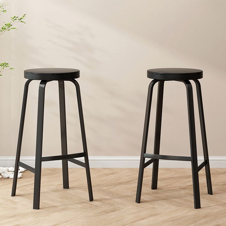 Tabourets de comptoir empilables modernes tabourets de bar sans dos pour restaurant