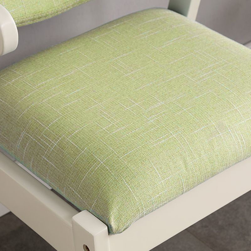 Silla de comedor de madera sólida silla de brazo trasero de estilo moderno para comedor