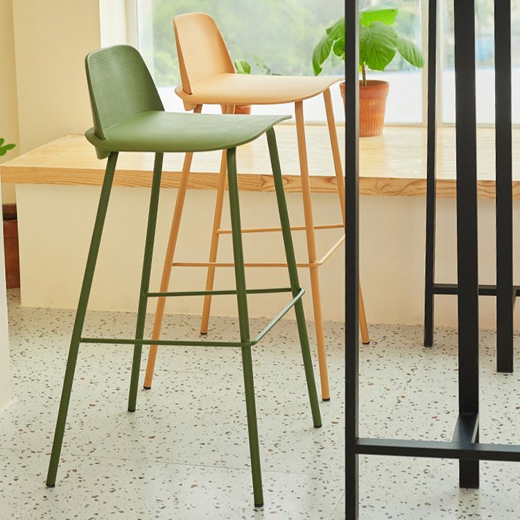 Modern Backrest Armless Counter Stool Iron Bar Stool with Plastic Cushion