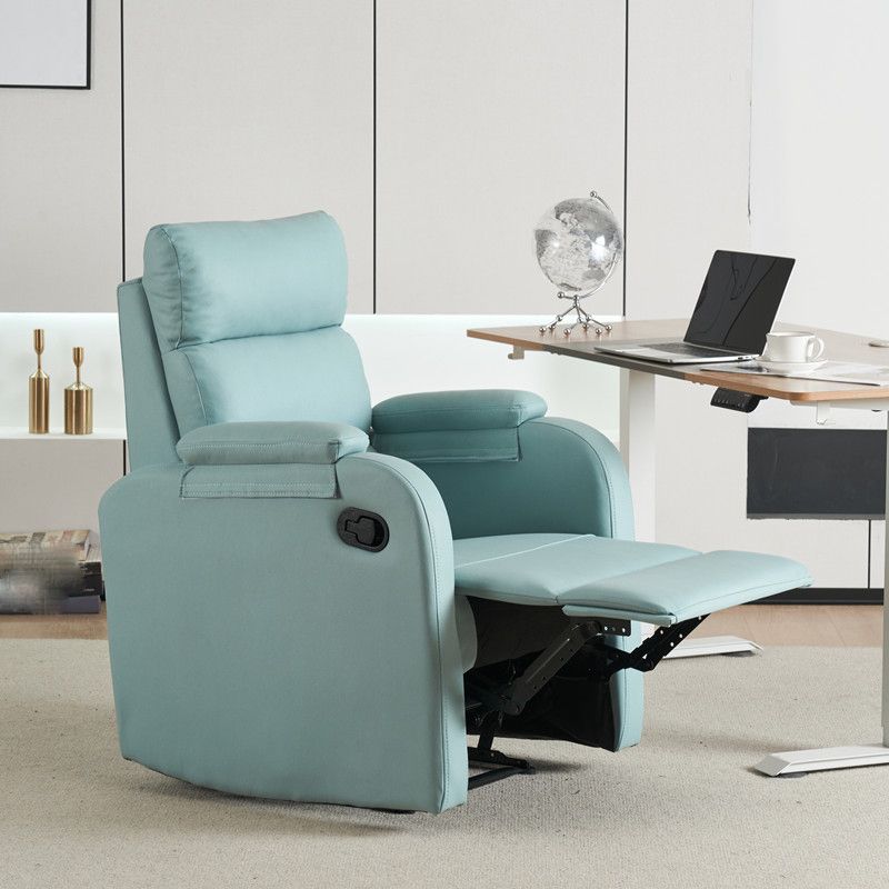 Sedia da poltrona in pelle in pelle in finta polpa di colore massiccio.