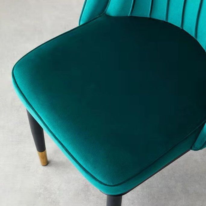 Sedia da pranzo in velluto senza braccia glam sedia parsons in finitura opaca per casa