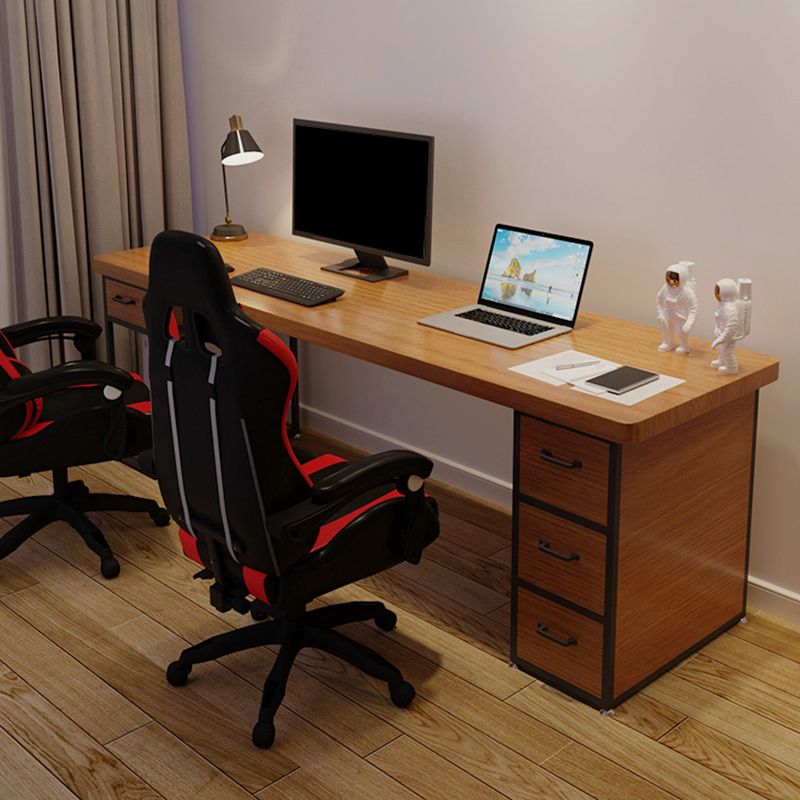 Industriële rechthoekige kantoorbureau houten computer bureau met metalen benen