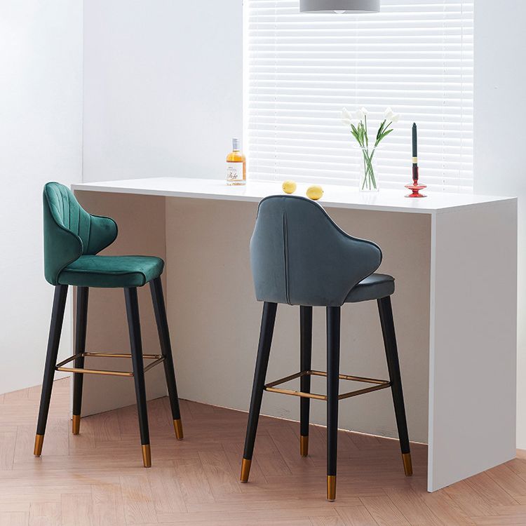 Glam Upholstered Counter Height Stool Adjustable Height Bar Stool Clearhalo 'Bar Furniture' 'Bar Stools' 'bar_stools' 'furn' 'furn_bar_stools' 'Furniture' 'Kitchen & Dining Furniture' 1200x1200_655e9a66-879a-4c18-a972-2014f2a7f3ed