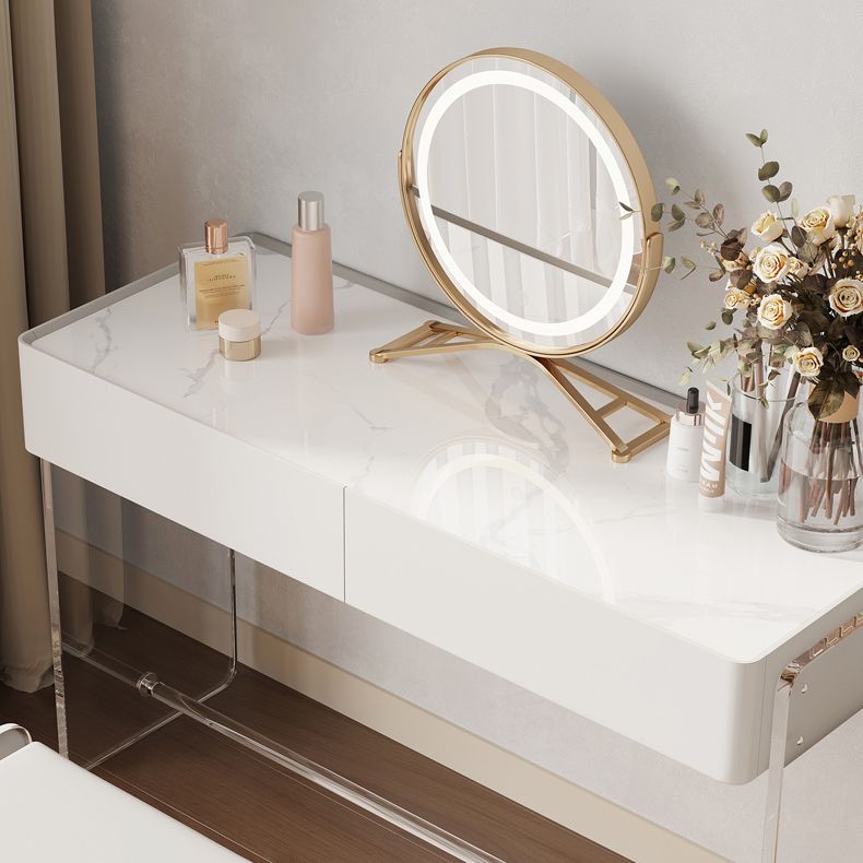 Table de coiffeuse de maquillage de vanité moderne Ensemble de tabourets en blanc