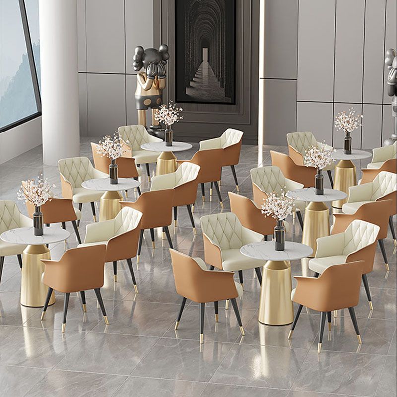 Silla lateral tapizada para el brazo de comedor de metal para uso doméstico