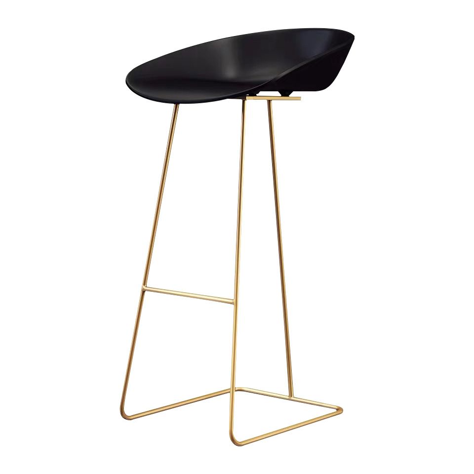 Modern Armless Backrest Counter Stool Iron Bar Stool with Acrylic Seat and Pedal Clearhalo 'Bar Furniture' 'Bar Stools' 'bar_stools' 'furn' 'furn_bar_stools' 'Furniture' 'furniture_bar_stools' 'Kitchen & Dining Furniture' 1200x1200_65e33173-be3f-4261-a947-4faea6bcd458